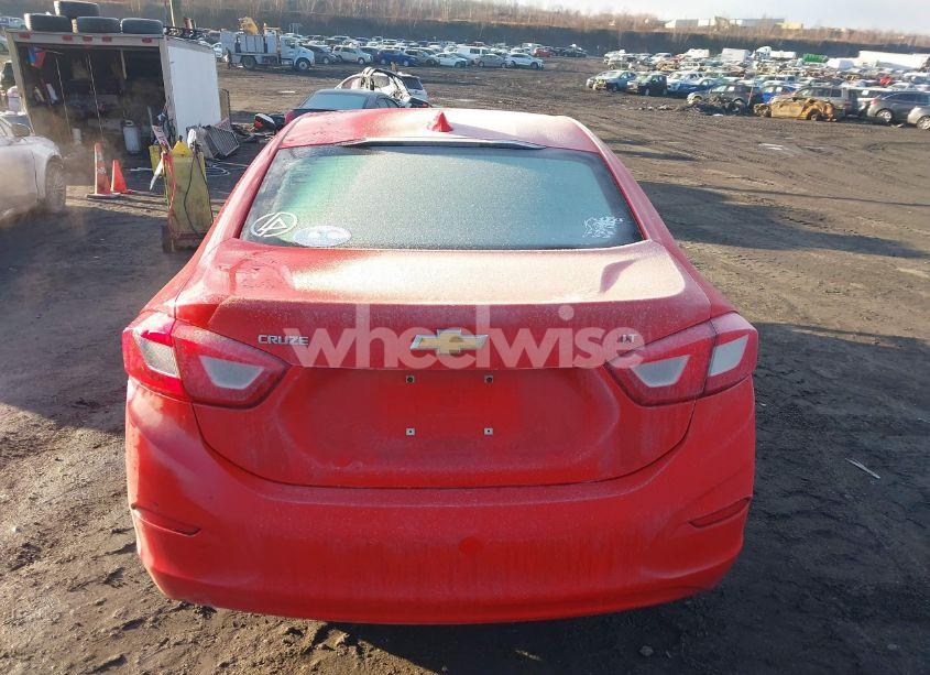 Photo 16 of 2017 Chevrolet Cruze LT AUTO (VIN 1G1BE5SM2H7269684)