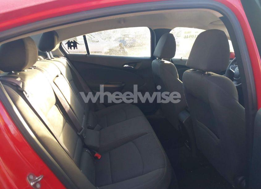 Photo 8 of 2017 Chevrolet Cruze LT AUTO (VIN 1G1BE5SM2H7269684)