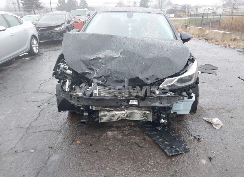 Photo 13 of 2018 Chevrolet Cruze LT AUTO (VIN 1G1BE5SM2J7112694)