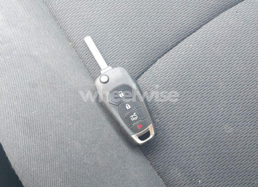 Photo 11 of 2018 Chevrolet Cruze LT AUTO (VIN 1G1BE5SM2J7115773)