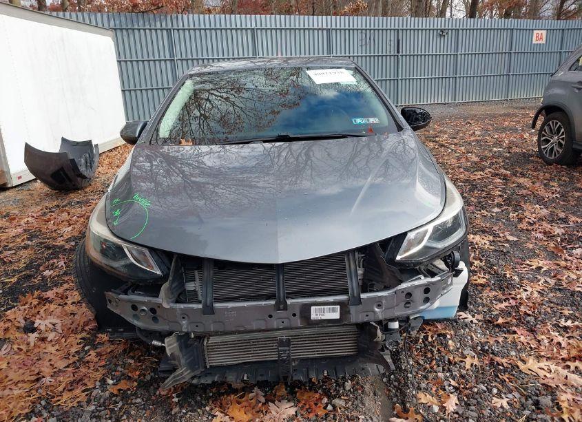 Photo 12 of 2018 Chevrolet Cruze LT AUTO (VIN 1G1BE5SM2J7124697)