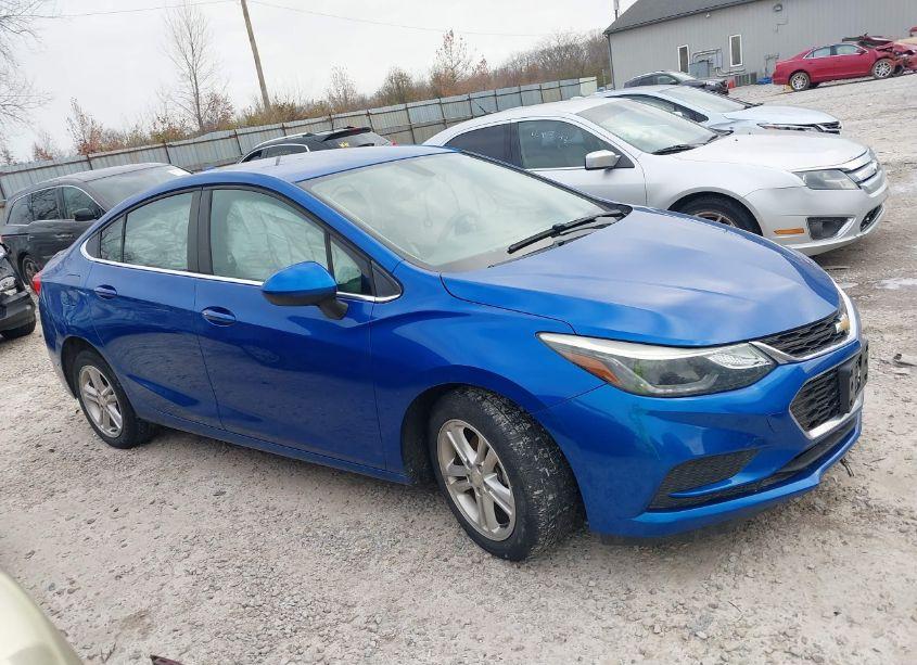 Photo 13 of 2018 Chevrolet Cruze LT AUTO (VIN 1G1BE5SM2J7135733)