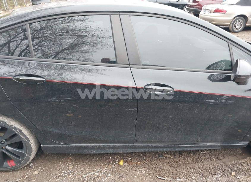 Photo 14 of 2018 Chevrolet Cruze LT AUTO (VIN 1G1BE5SM2J7149163)