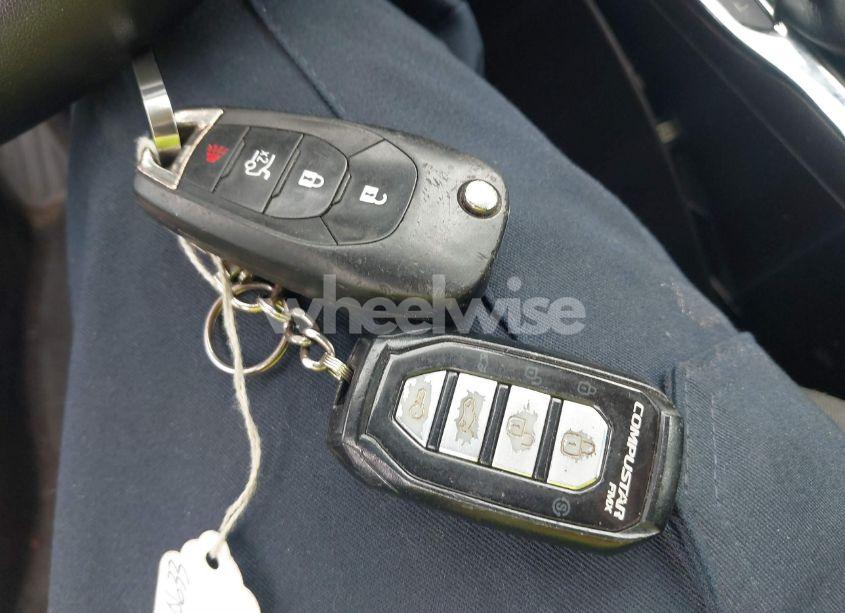 Photo 11 of 2018 Chevrolet Cruze LT AUTO (VIN 1G1BE5SM2J7160633)