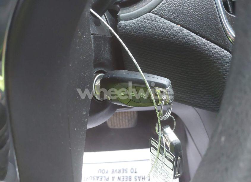 Photo 11 of 2018 Chevrolet Cruze LT AUTO (VIN 1G1BE5SM2J7200032)