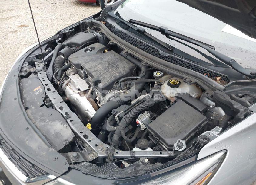 Photo 10 of 2018 Chevrolet Cruze LT AUTO (VIN 1G1BE5SM2J7240594)