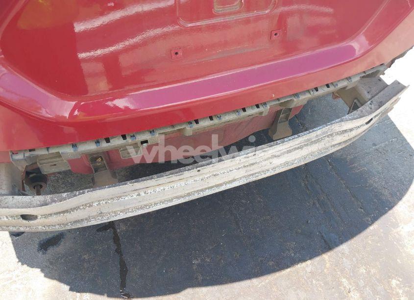 Photo 6 of 2019 Chevrolet Cruze LT (VIN 1G1BE5SM2K7101504)