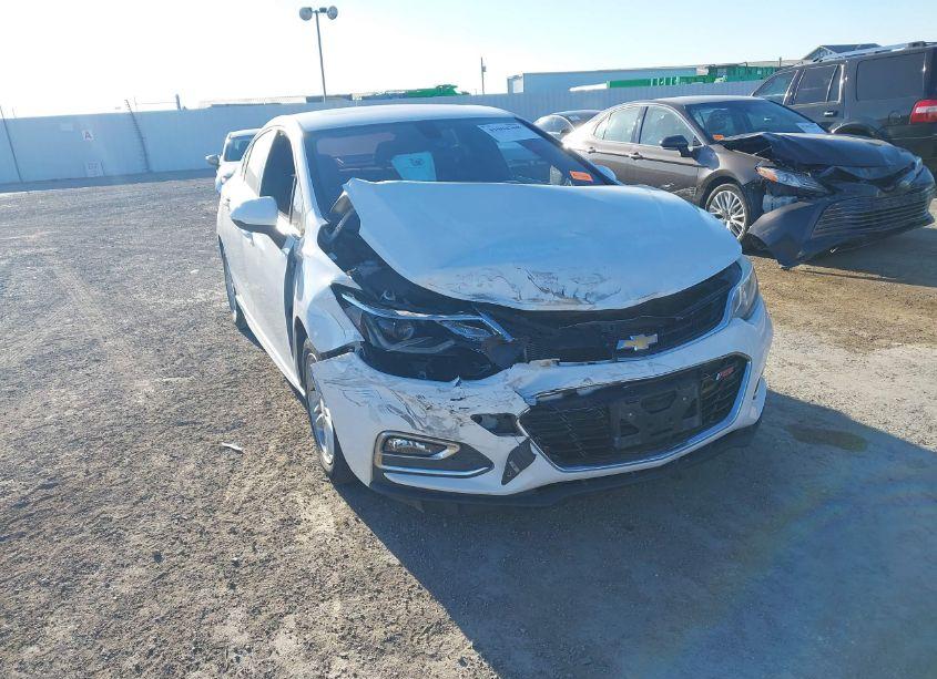 Photo 6 of 2016 Chevrolet Cruze LT AUTO (VIN 1G1BE5SM3G7251676)