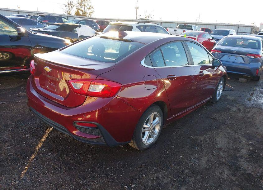 Photo 4 of 2016 Chevrolet Cruze LT AUTO (VIN 1G1BE5SM3G7262645)