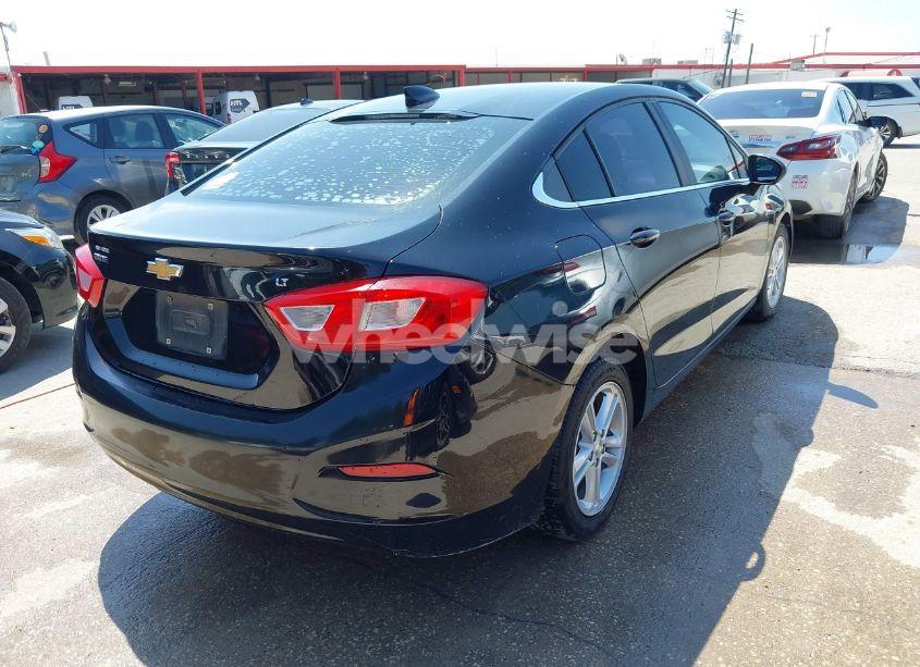 Photo 4 of 2016 Chevrolet Cruze LT AUTO (VIN 1G1BE5SM3G7265397)