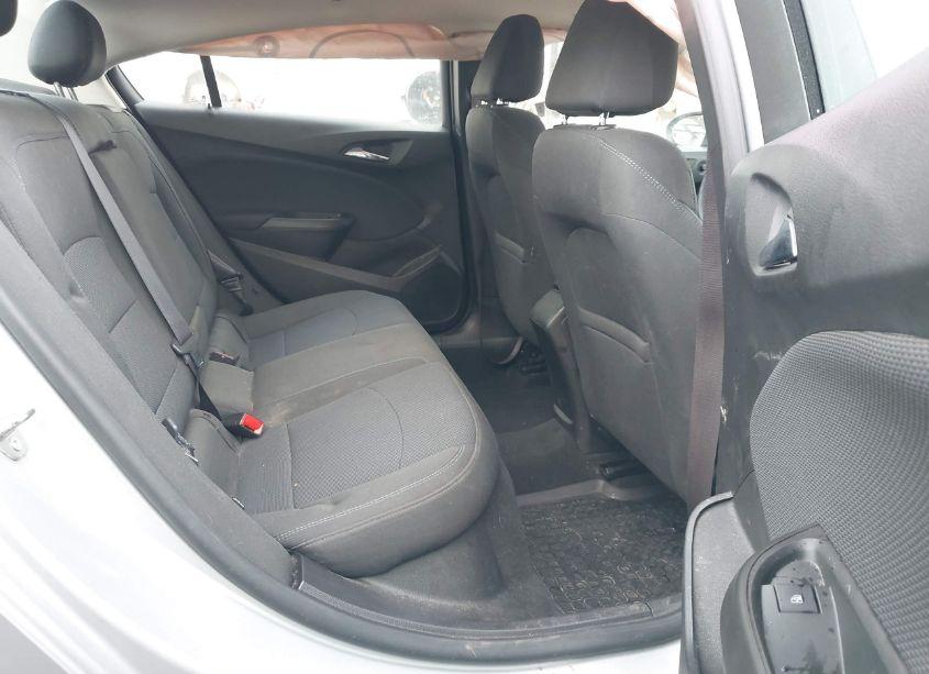 Photo 8 of 2016 Chevrolet Cruze LT AUTO (VIN 1G1BE5SM3G7269711)