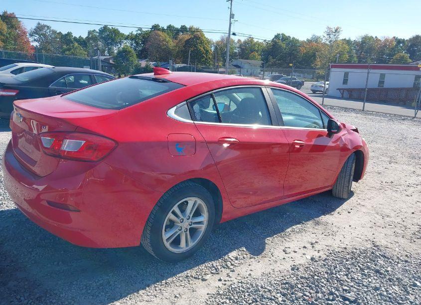 Photo 4 of 2016 Chevrolet Cruze LT AUTO (VIN 1G1BE5SM3G7288940)