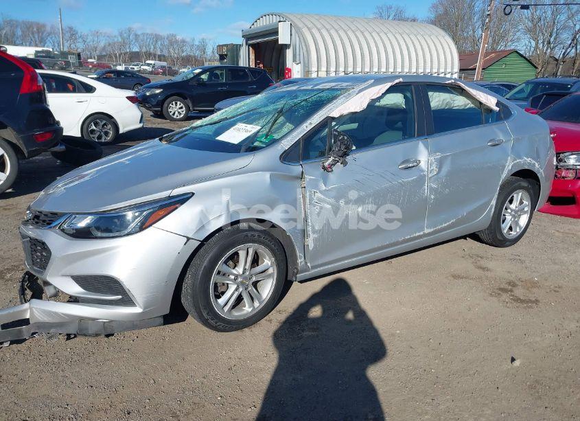 Photo 2 of 2016 Chevrolet Cruze LT AUTO (VIN 1G1BE5SM3G7293636)