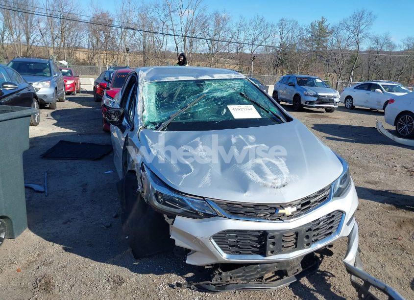 Photo 6 of 2016 Chevrolet Cruze LT AUTO (VIN 1G1BE5SM3G7293636)