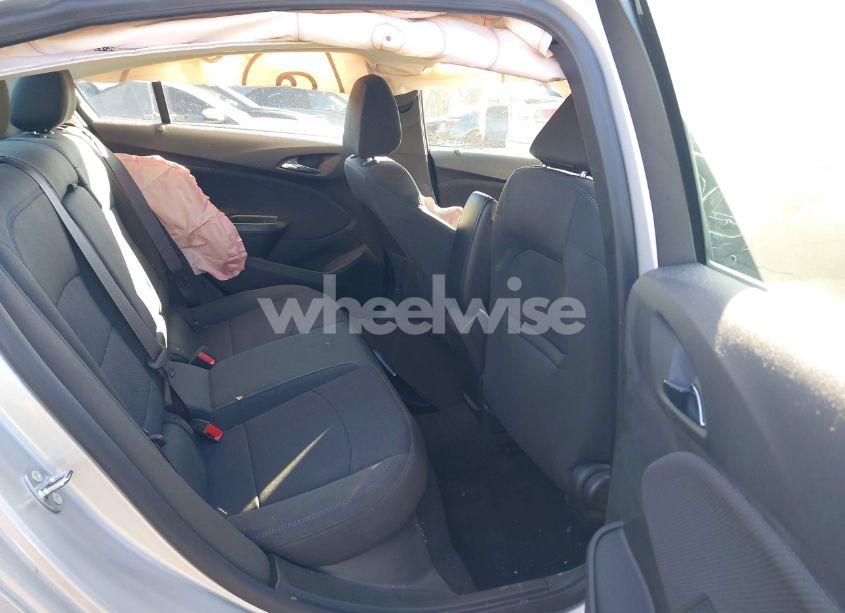 Photo 8 of 2016 Chevrolet Cruze LT AUTO (VIN 1G1BE5SM3G7293636)