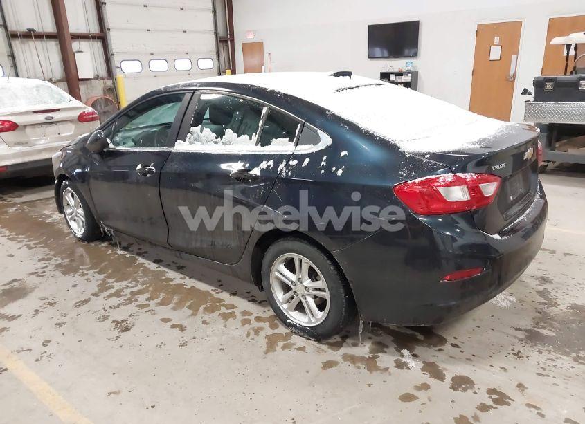 Photo 3 of 2016 Chevrolet Cruze LT AUTO (VIN 1G1BE5SM3G7294429)