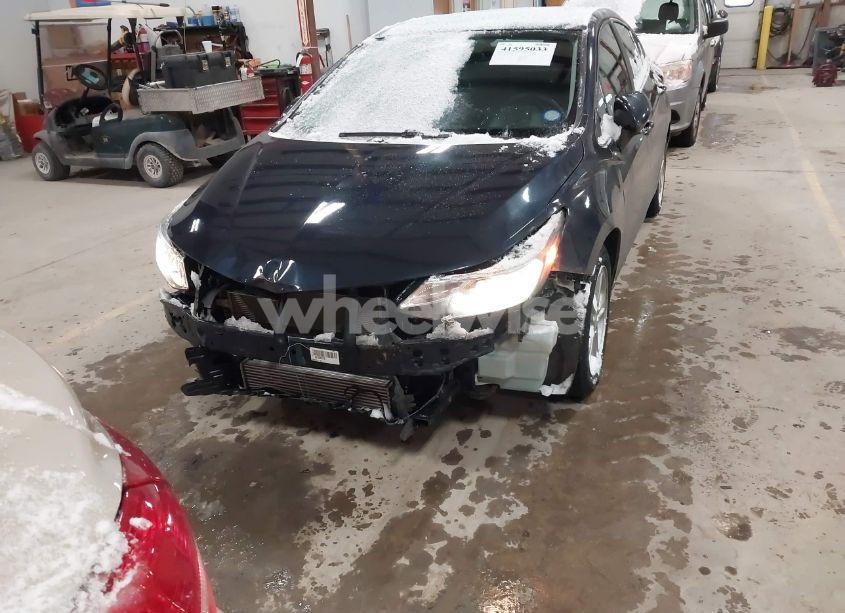 Photo 6 of 2016 Chevrolet Cruze LT AUTO (VIN 1G1BE5SM3G7294429)