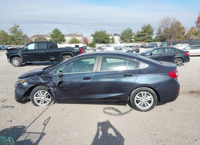 Photo 14 of 2016 Chevrolet Cruze LT AUTO (VIN 1G1BE5SM3G7303470)