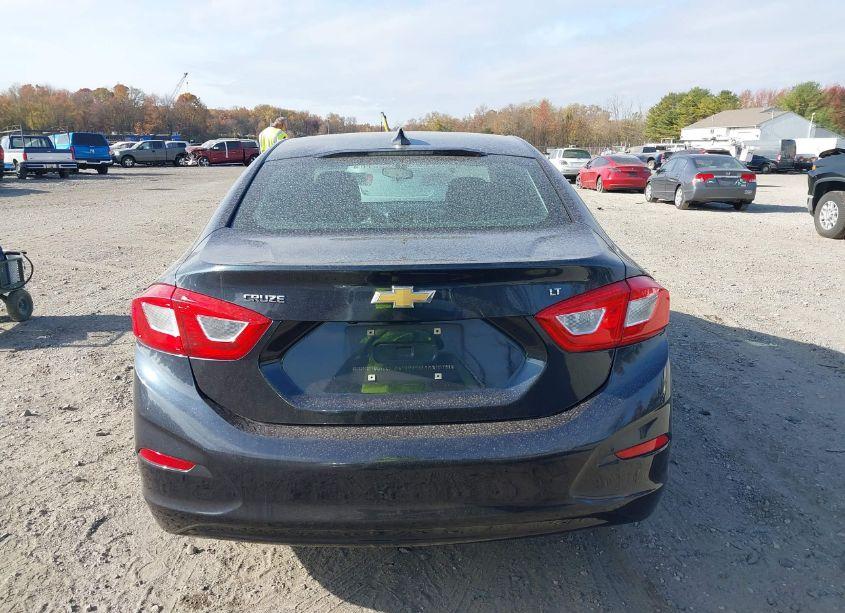 Photo 16 of 2016 Chevrolet Cruze LT AUTO (VIN 1G1BE5SM3G7303470)