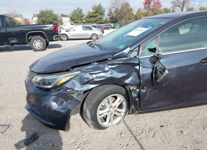Photo 17 of 2016 Chevrolet Cruze LT AUTO (VIN 1G1BE5SM3G7303470)