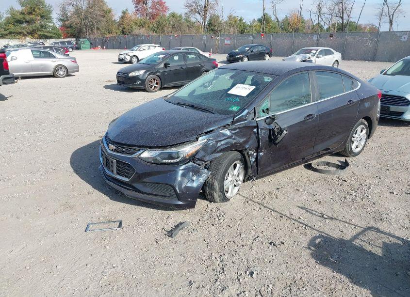 Photo 2 of 2016 Chevrolet Cruze LT AUTO (VIN 1G1BE5SM3G7303470)