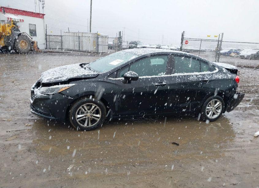 Photo 14 of 2016 Chevrolet Cruze LT AUTO (VIN 1G1BE5SM3G7305798)