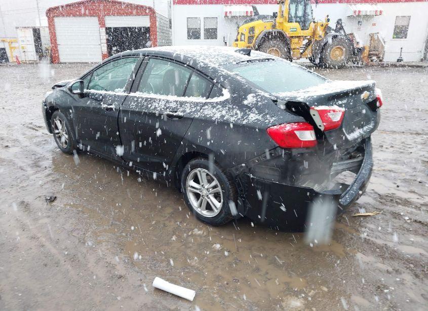 Photo 3 of 2016 Chevrolet Cruze LT AUTO (VIN 1G1BE5SM3G7305798)