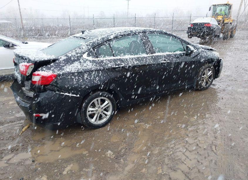 Photo 4 of 2016 Chevrolet Cruze LT AUTO (VIN 1G1BE5SM3G7305798)