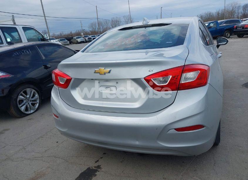 Photo 17 of 2016 Chevrolet Cruze LT AUTO (VIN 1G1BE5SM3G7307437)