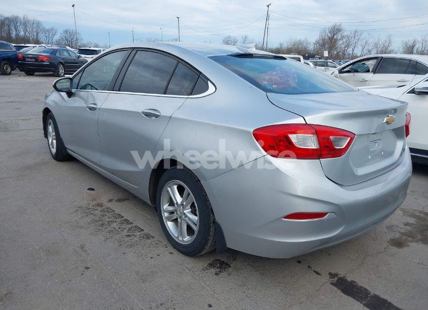 Photo 3 of 2016 Chevrolet Cruze LT AUTO (VIN 1G1BE5SM3G7307437)