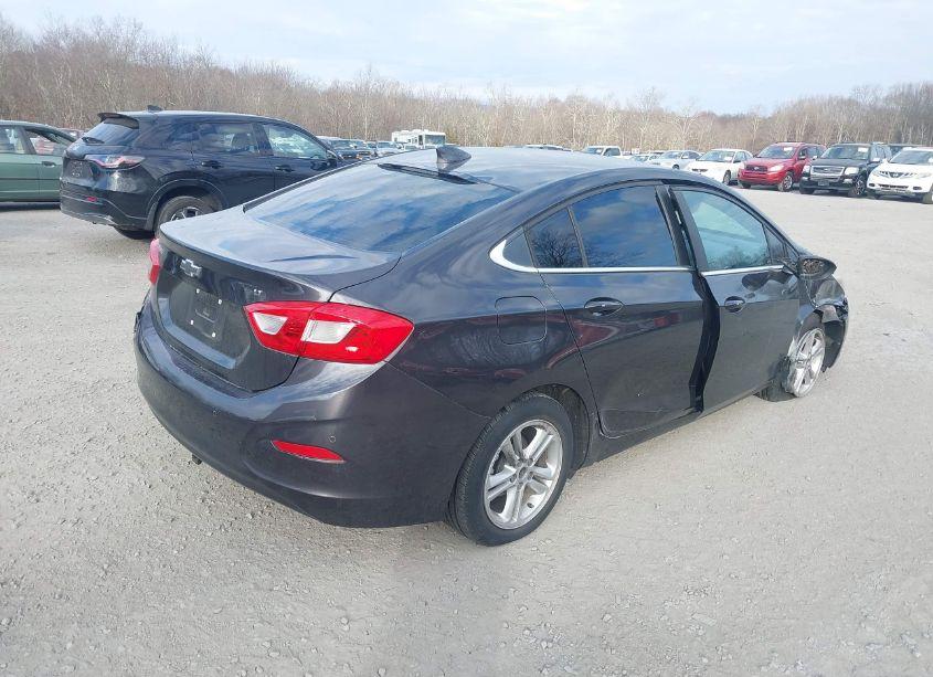 Photo 4 of 2016 Chevrolet Cruze LT AUTO (VIN 1G1BE5SM3G7309401)