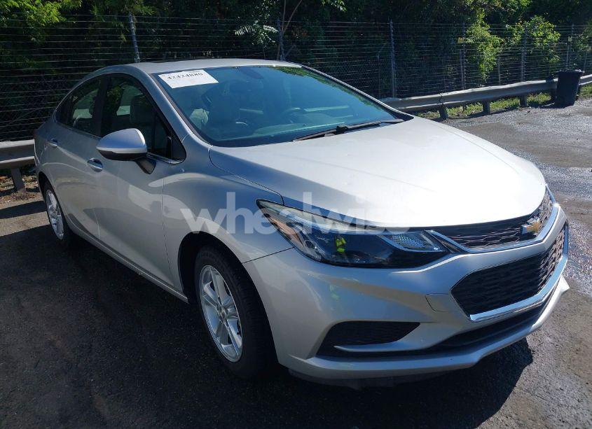 2016 Chevrolet Cruze LT AUTO (VIN 1G1BE5SM3G7322830) main photo