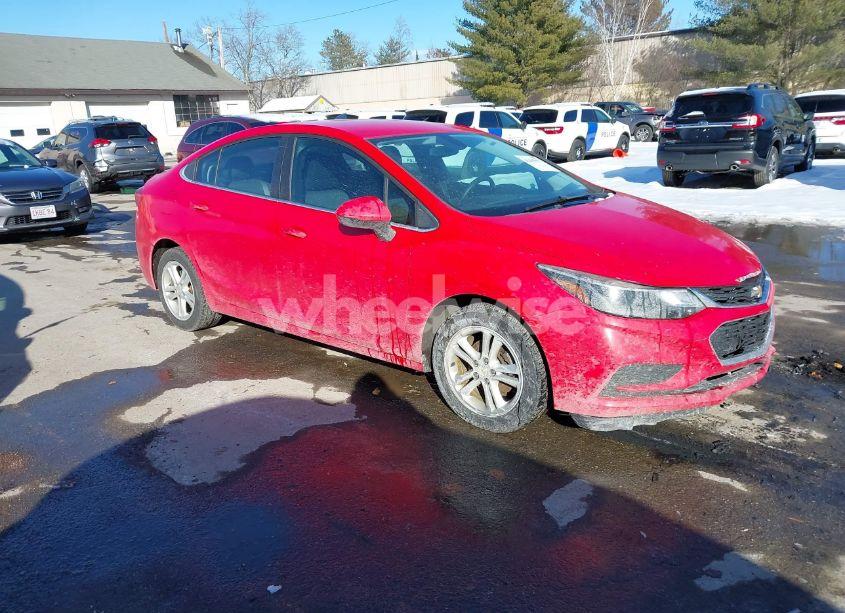 2017 Chevrolet Cruze LT AUTO (VIN 1G1BE5SM3H7110589) main photo