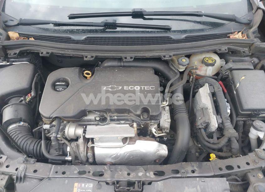 Photo 10 of 2017 Chevrolet Cruze LT AUTO (VIN 1G1BE5SM3H7114481)