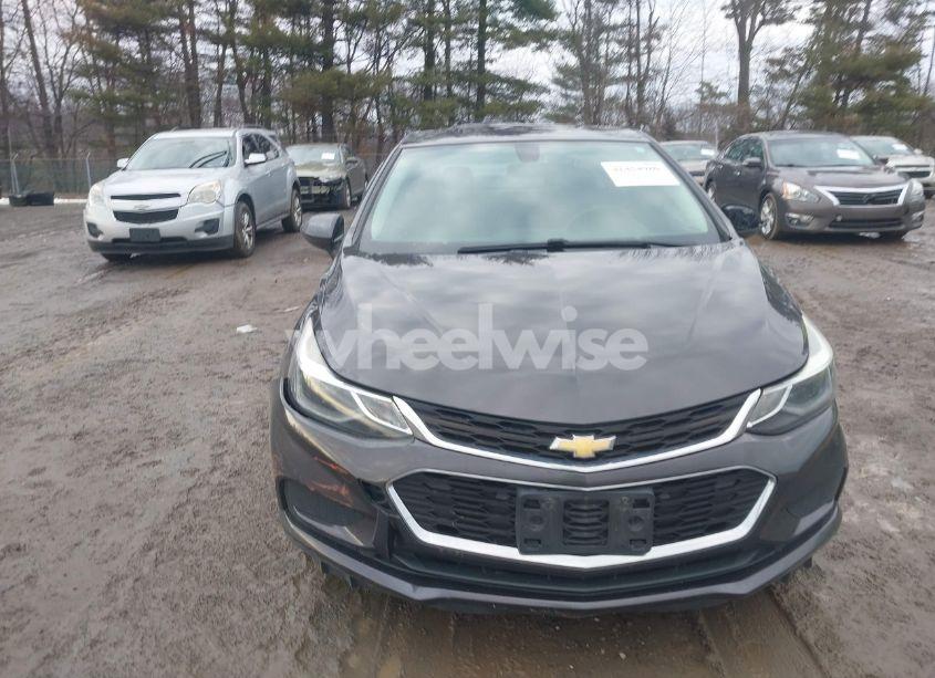 Photo 12 of 2017 Chevrolet Cruze LT AUTO (VIN 1G1BE5SM3H7114481)
