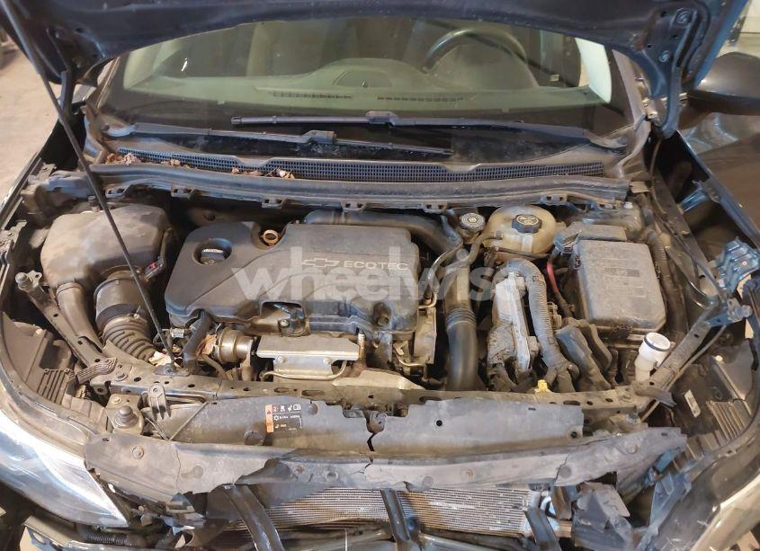 Photo 10 of 2017 Chevrolet Cruze LT AUTO (VIN 1G1BE5SM3H7120717)