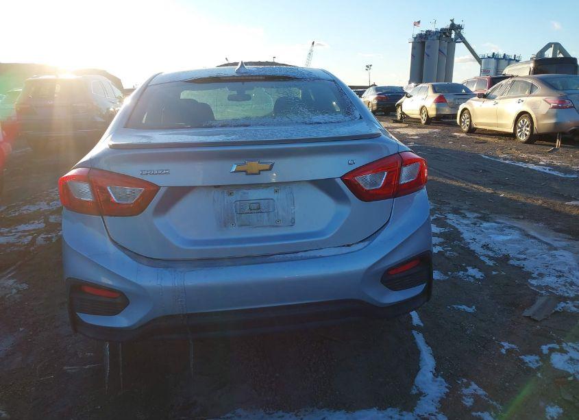 Photo 17 of 2017 Chevrolet Cruze LT AUTO (VIN 1G1BE5SM3H7130034)