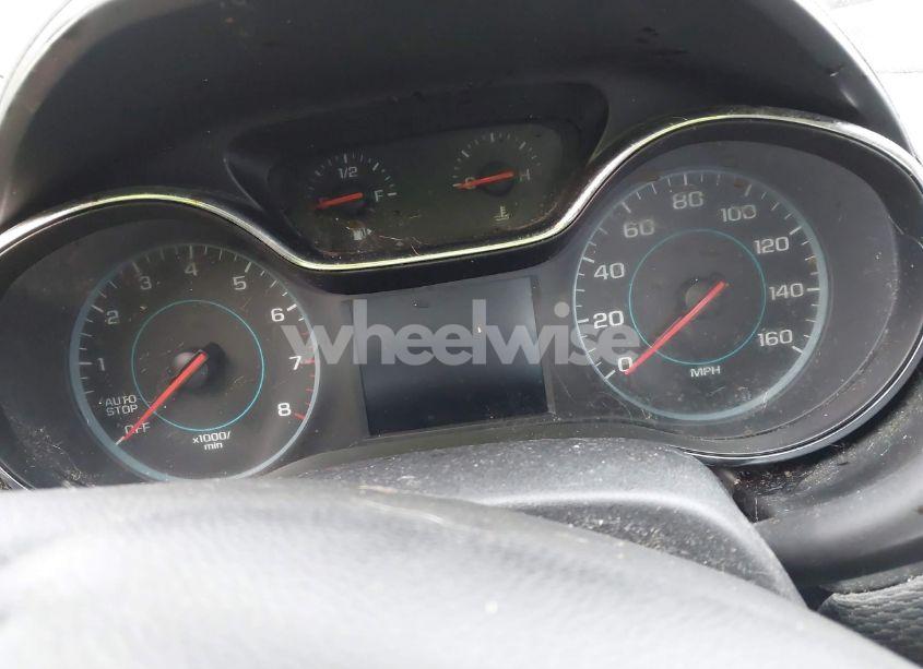 Photo 15 of 2017 Chevrolet Cruze LT AUTO (VIN 1G1BE5SM3H7134634)