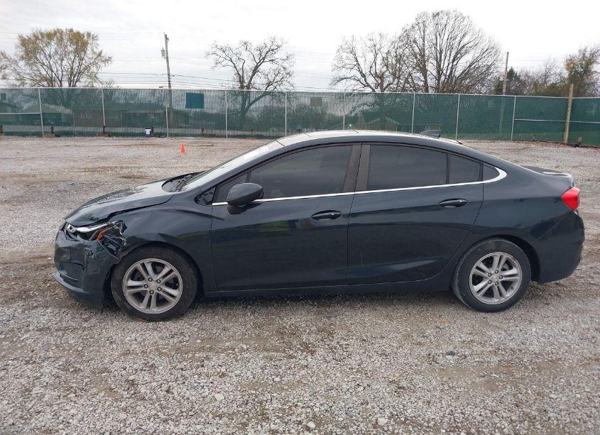 Photo 14 of 2017 Chevrolet Cruze LT AUTO (VIN 1G1BE5SM3H7135038)