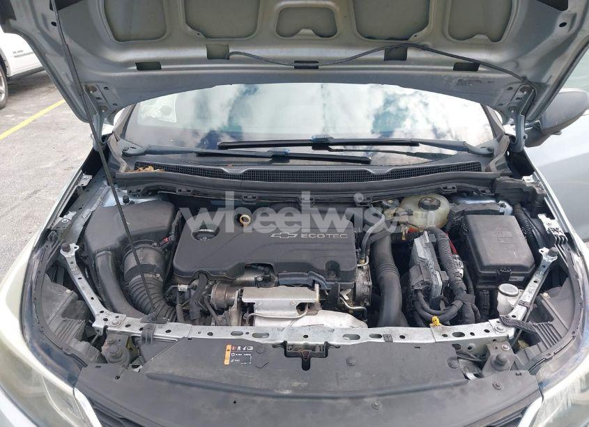 Photo 10 of 2017 Chevrolet Cruze LT AUTO (VIN 1G1BE5SM3H7142670)