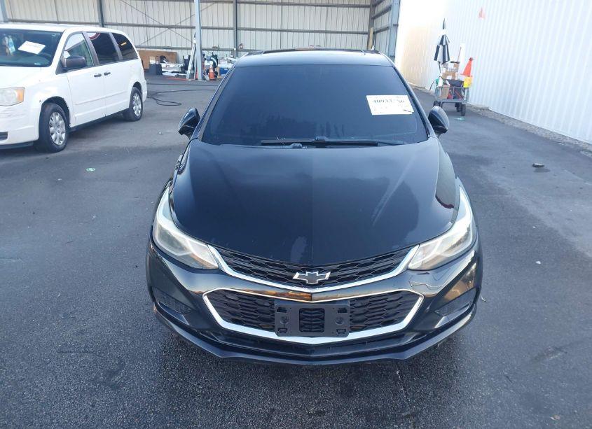 Photo 12 of 2017 Chevrolet Cruze LT AUTO (VIN 1G1BE5SM3H7147383)