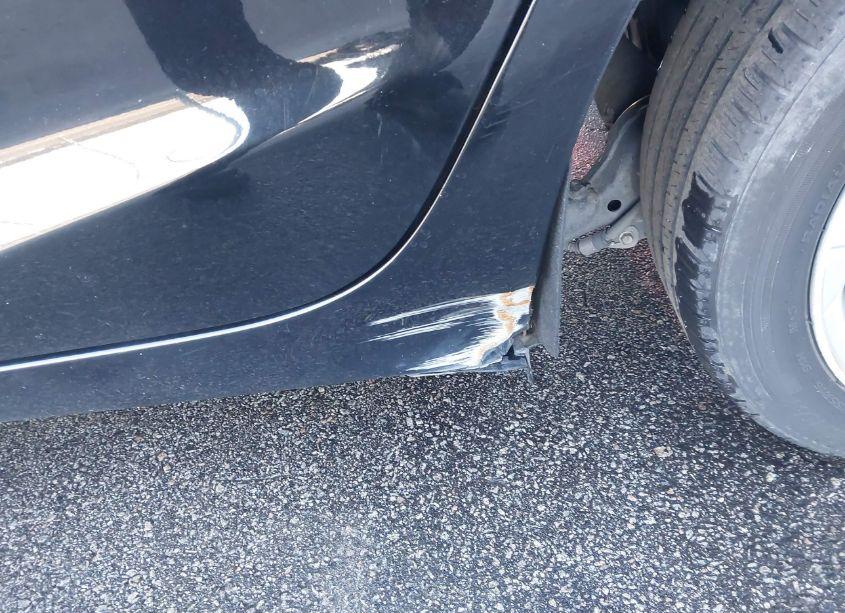 Photo 6 of 2017 Chevrolet Cruze LT AUTO (VIN 1G1BE5SM3H7147383)