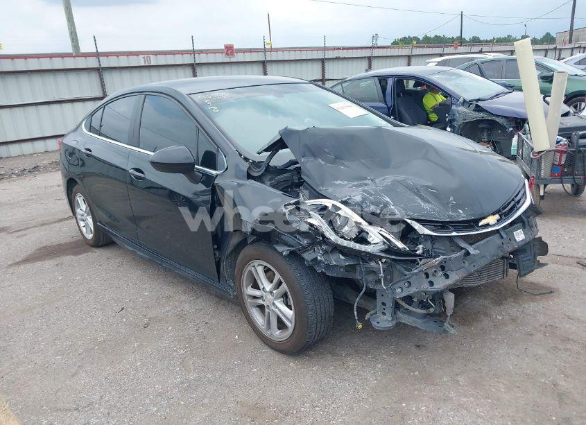 2017 Chevrolet Cruze LT AUTO (VIN 1G1BE5SM3H7155483) main photo