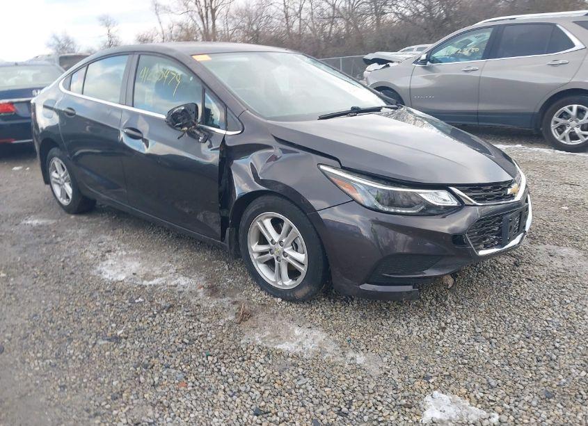 2017 Chevrolet Cruze LT AUTO (VIN 1G1BE5SM3H7166791) main photo