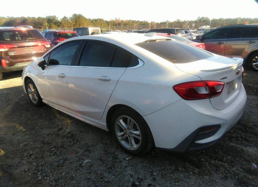 Photo 3 of 2017 Chevrolet Cruze LT AUTO (VIN 1G1BE5SM3H7193540)