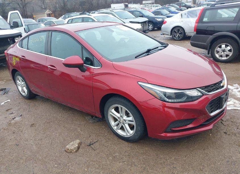 2017 Chevrolet Cruze LT AUTO (VIN 1G1BE5SM3H7195580) main photo