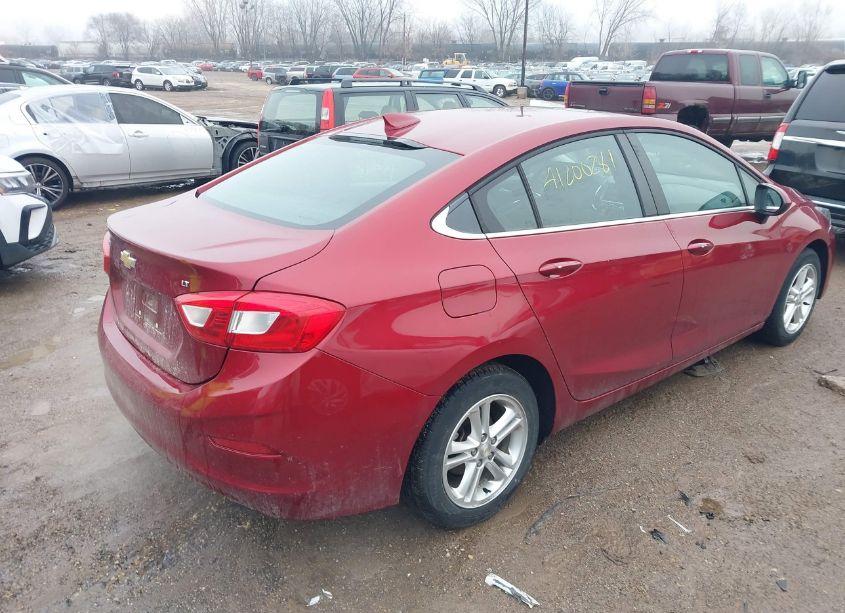 Photo 4 of 2017 Chevrolet Cruze LT AUTO (VIN 1G1BE5SM3H7195580)