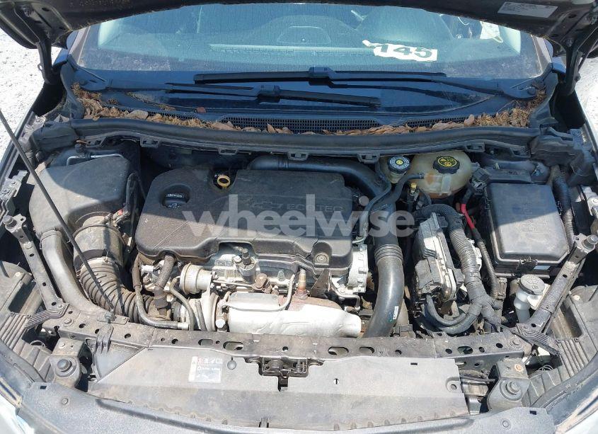 Photo 10 of 2017 Chevrolet Cruze LT AUTO (VIN 1G1BE5SM3H7228500)