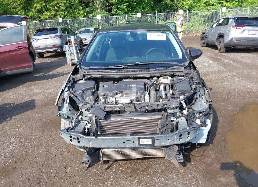 Photo 12 of 2017 Chevrolet Cruze LT AUTO (VIN 1G1BE5SM3H7242901)