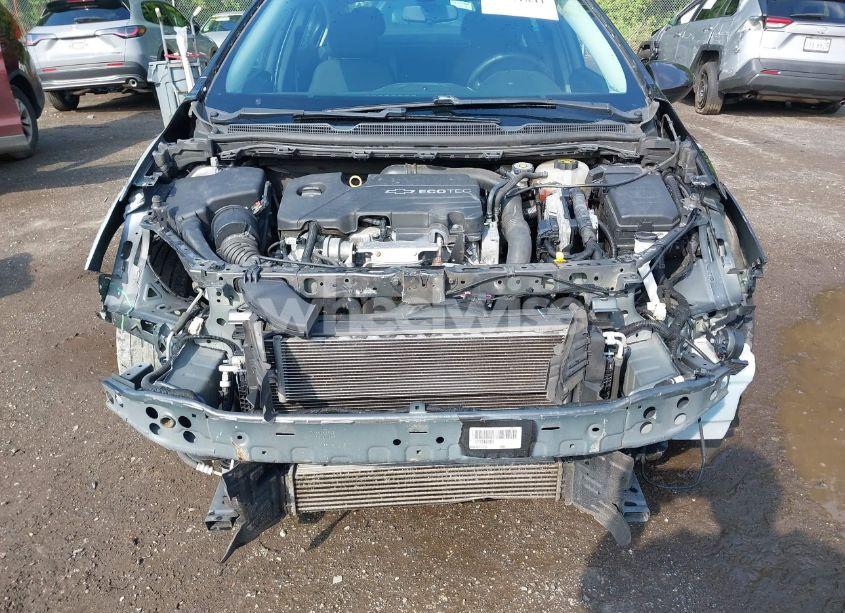 Photo 6 of 2017 Chevrolet Cruze LT AUTO (VIN 1G1BE5SM3H7242901)